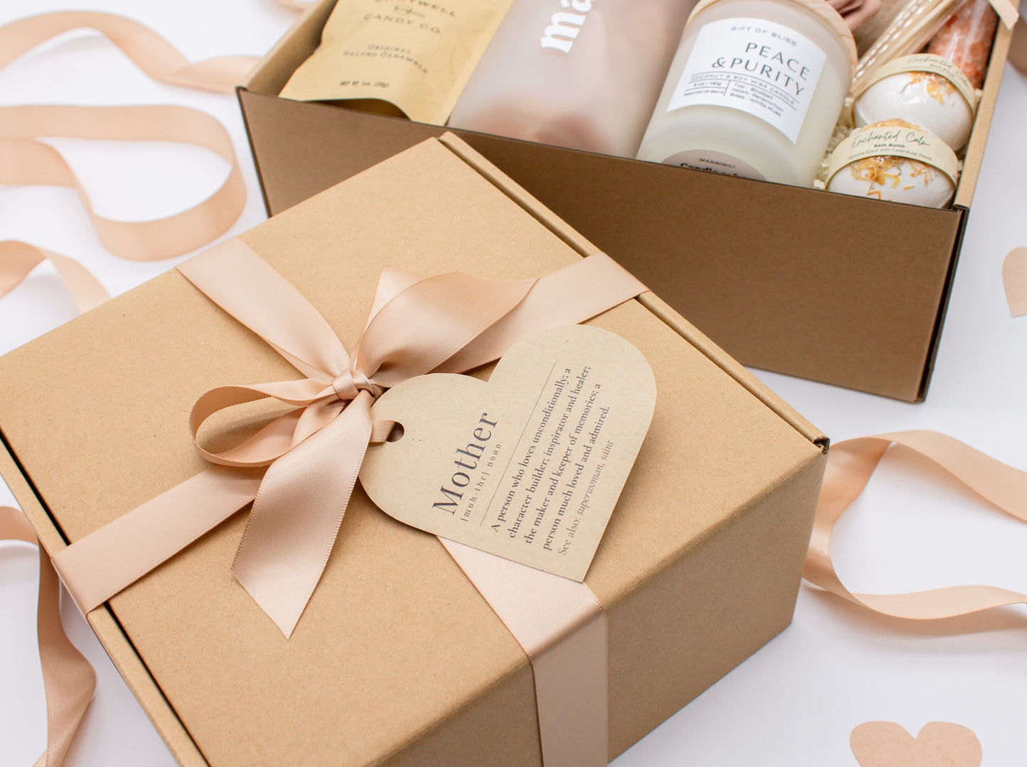 Cherished Mom gift box with fragrant bath treats, a Mama glass cup, soft caramels, a relaxing candle, and a beautifull rose. Pick from one of these three scents: Rose, Lavender, or Jasmine. Perfect to pamper and honor moms.